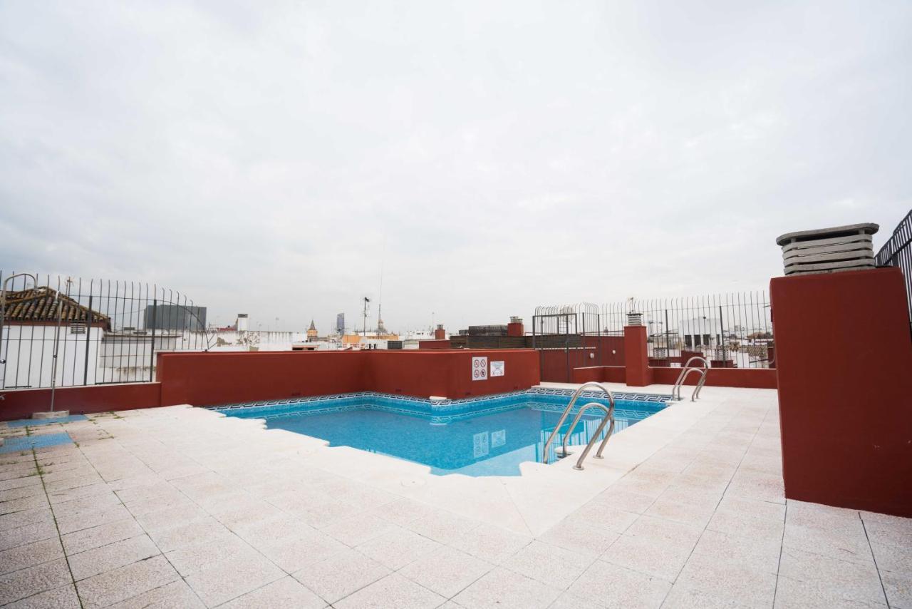 Optimus Conde De Ibarra Apartment Seville Exterior photo
